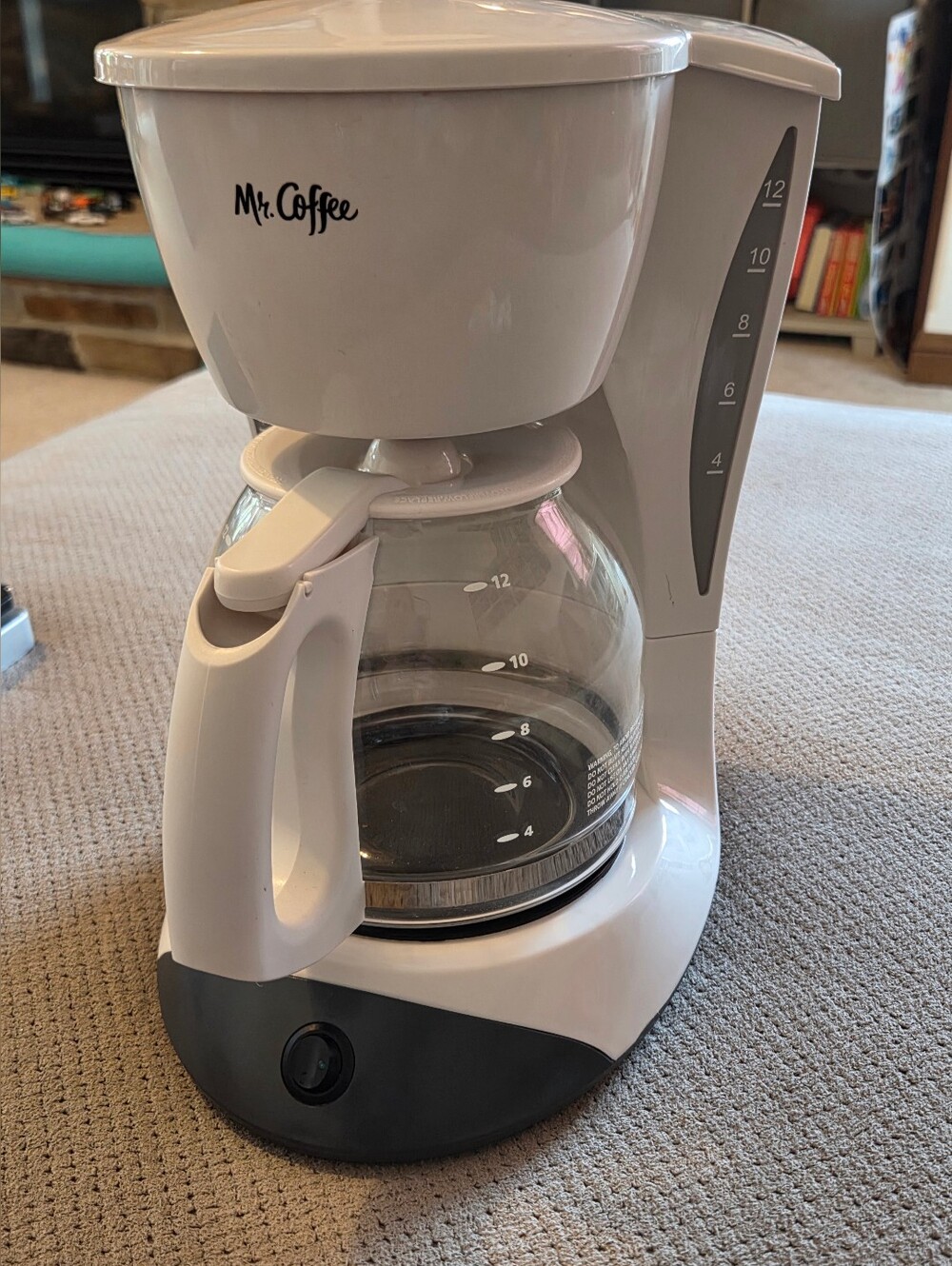 Mr. Coffee DW12 12-Cup Switch Coffeemaker is a simple, budget-friendly drip coff